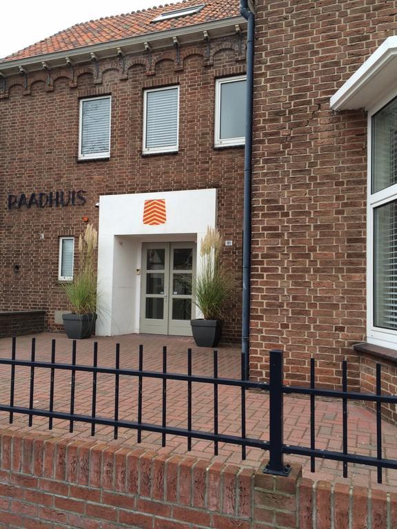 Raadhuis Egmond Egmond aan den Hoef Habitación foto